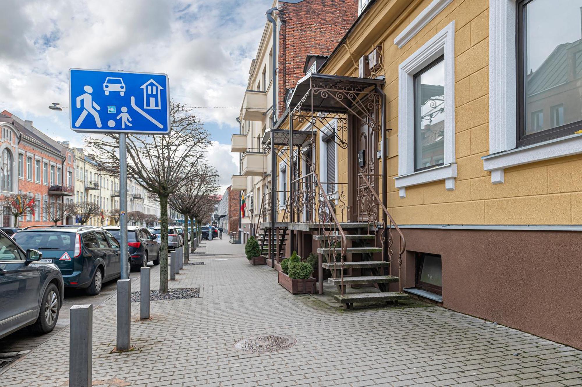 City Centre 3Bd Apartment By Hostlovers Kaunas Exteriér fotografie